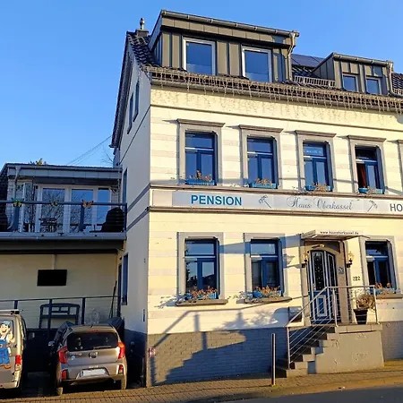 Haus Oberkassel 2*